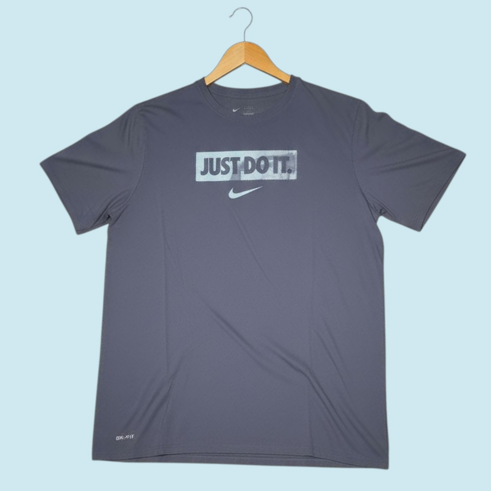 Nike Men's Dark Gray Just Do It Tee